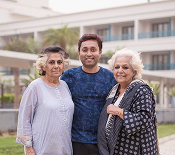 Kuntanil with Celebrities